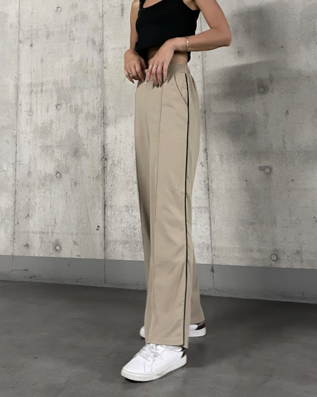 サイドラインワイドパンツ