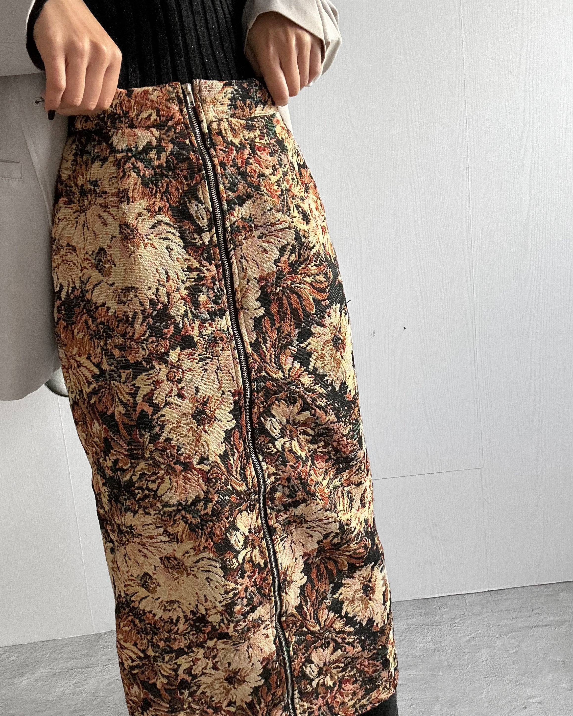 ヴィンテージフラワー ジップアップロングスカート