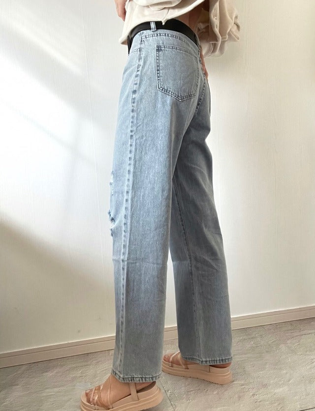 ハイウエストダメージデニム