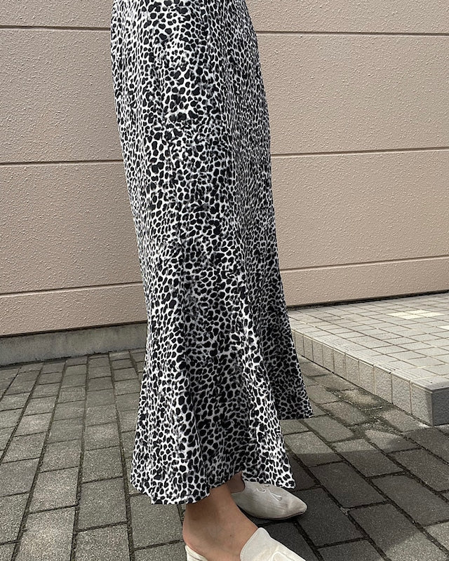 レオパード柄マーメイドスカート