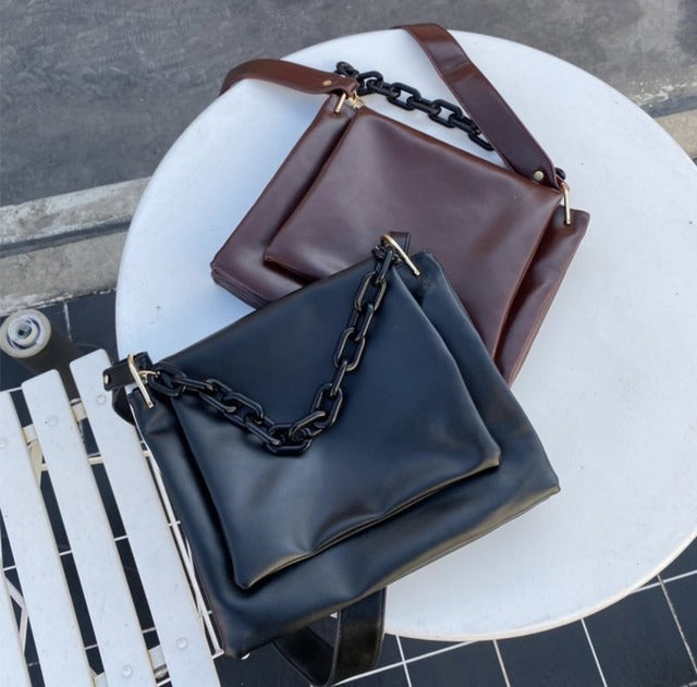 エコレザーチェーンバッグ