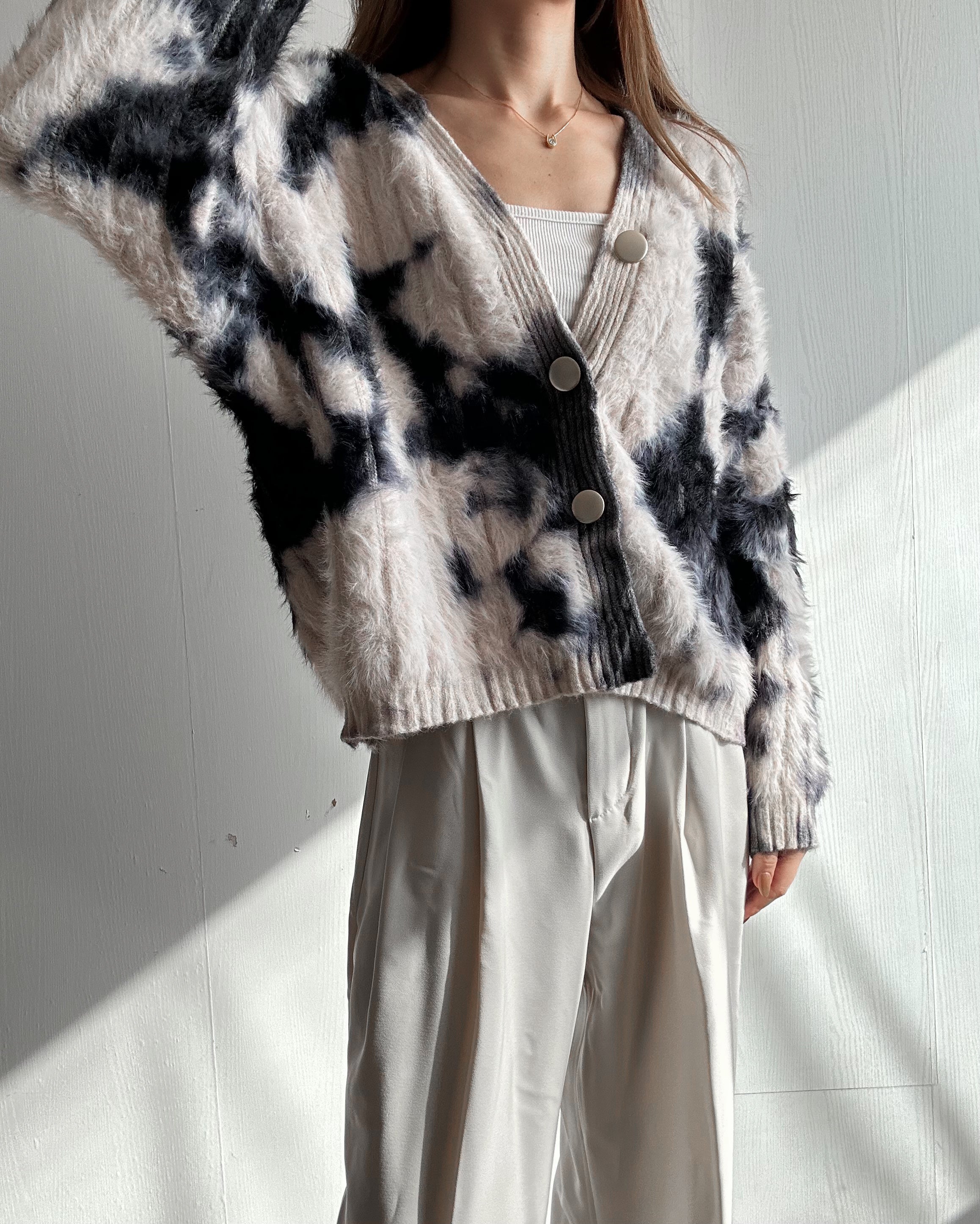 モノトーンブレンド シャギーニットカーディガン