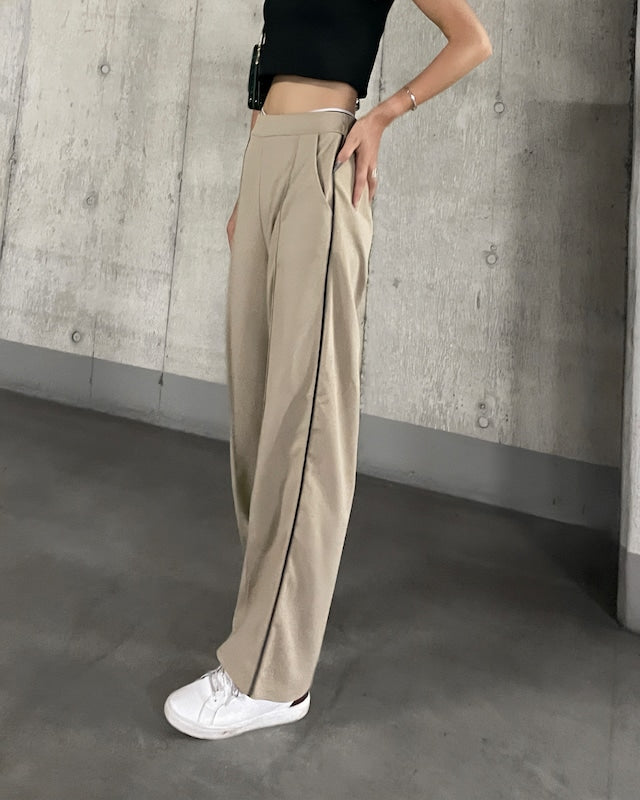 サイドラインワイドパンツ