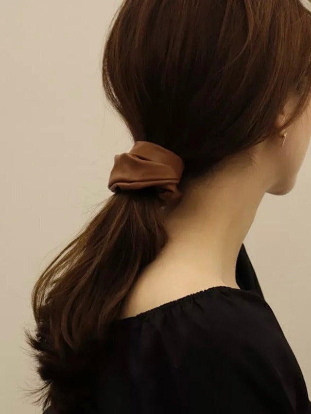 レザーシュシュ