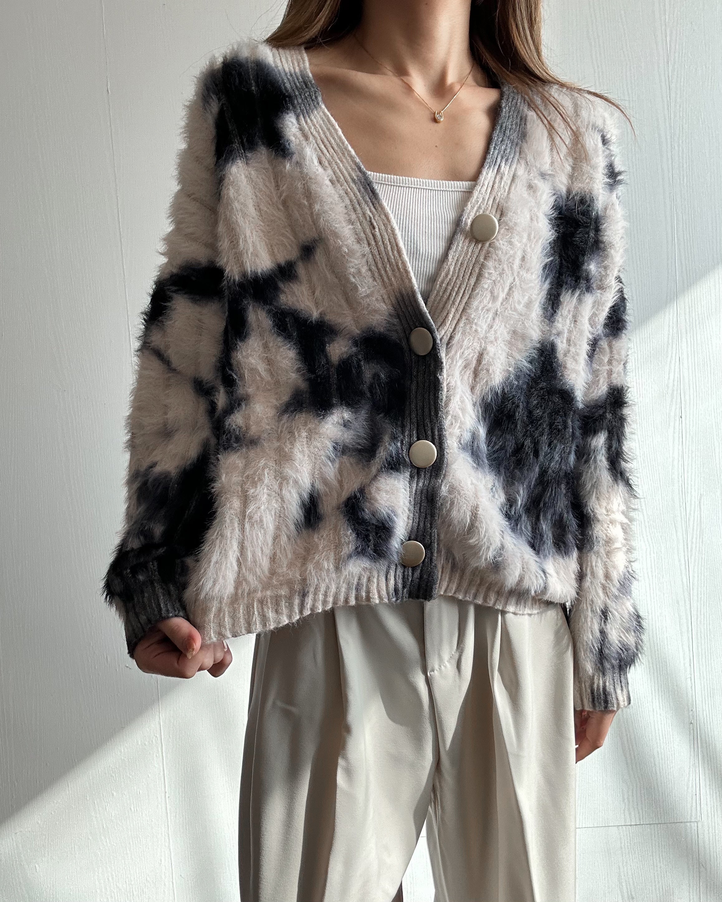 モノトーンブレンド シャギーニットカーディガン