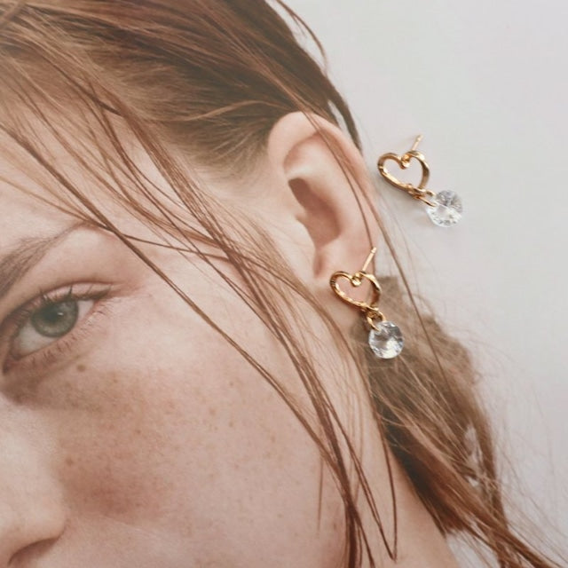 ハートリボンデザインピアス