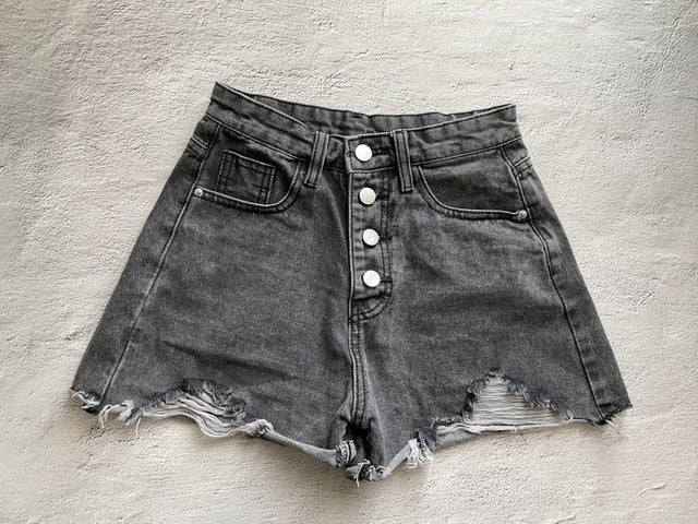 ハイウエストダメージショートパンツ