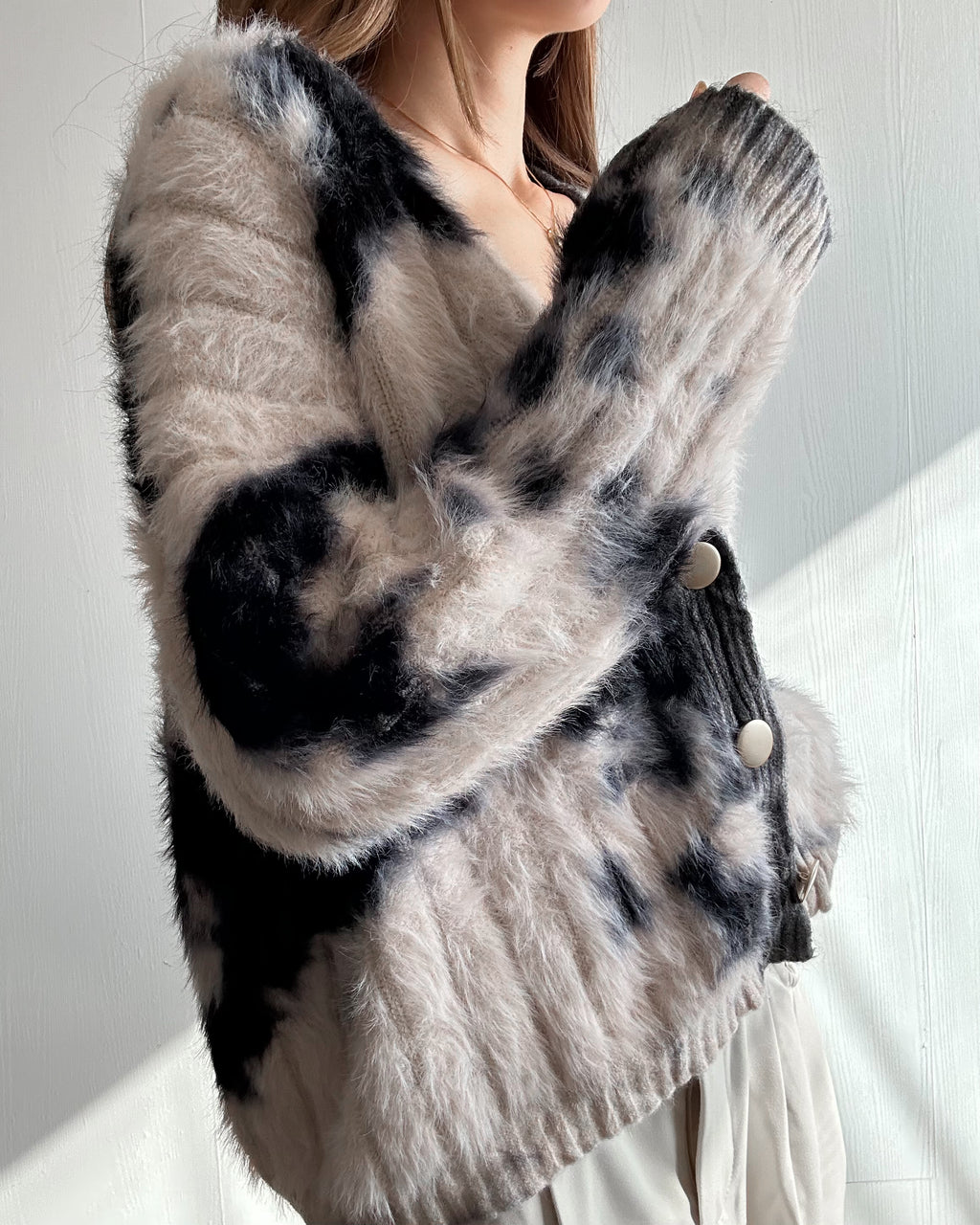 モノトーンブレンド シャギーニットカーディガン