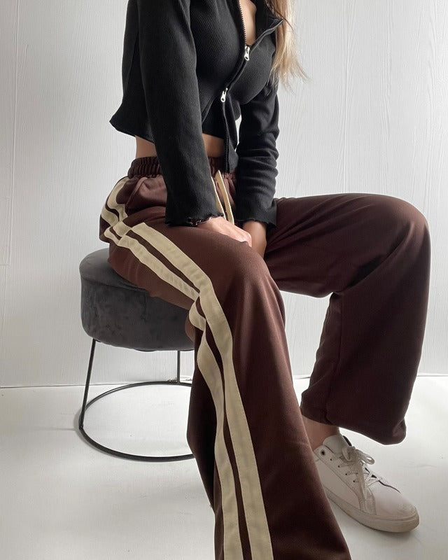 ライントラックパンツ