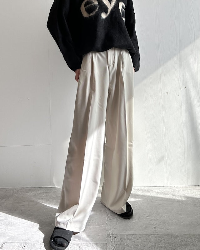 タックデザインワイドパンツ