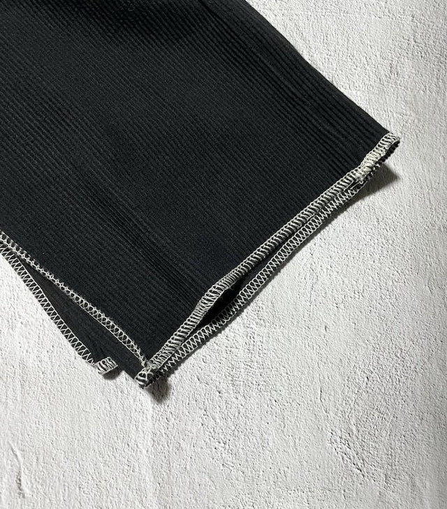 アウトシームテレコパンツ