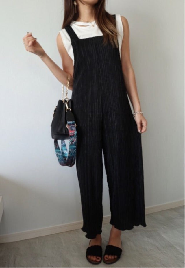 プリーツオールインワン