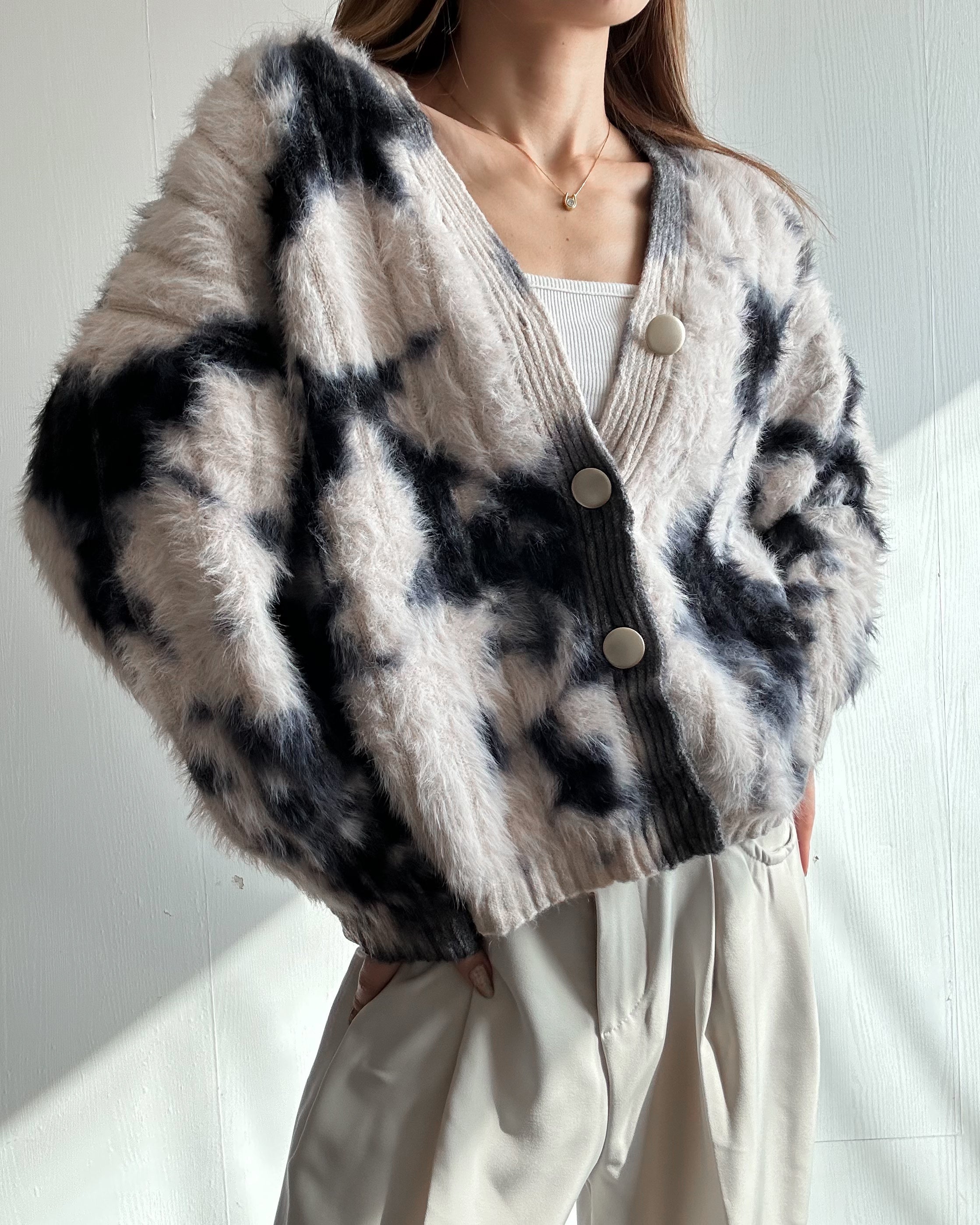 モノトーンブレンド シャギーニットカーディガン