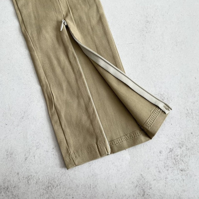 ジッパースリムパンツ