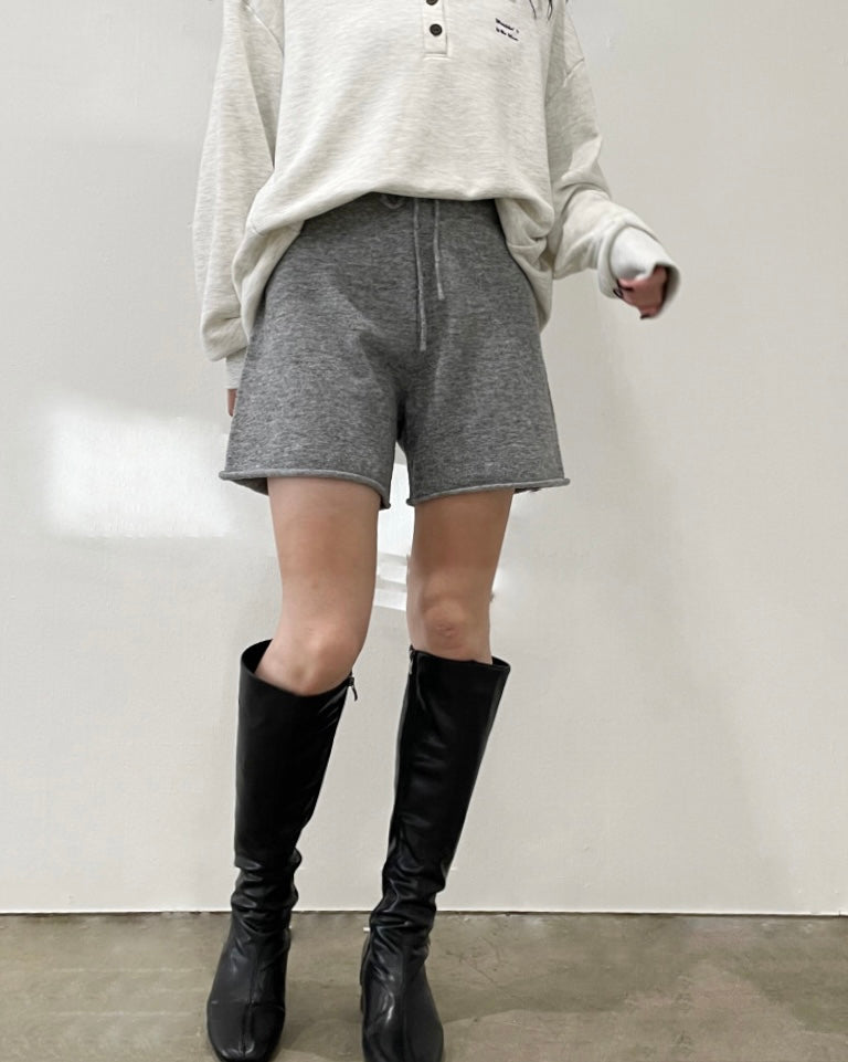 ウール混ニットショートパンツ
