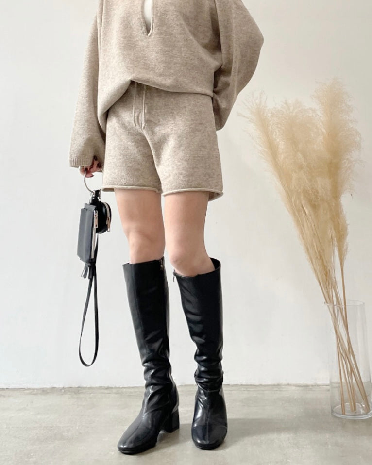 ウール混ニットショートパンツ