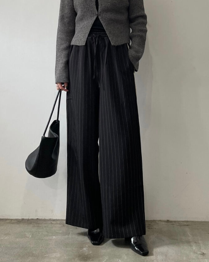 ピンストライプ配色ストレートパンツ