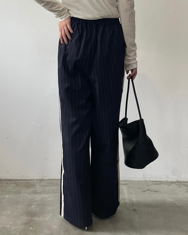 ピンストライプ配色ストレートパンツ