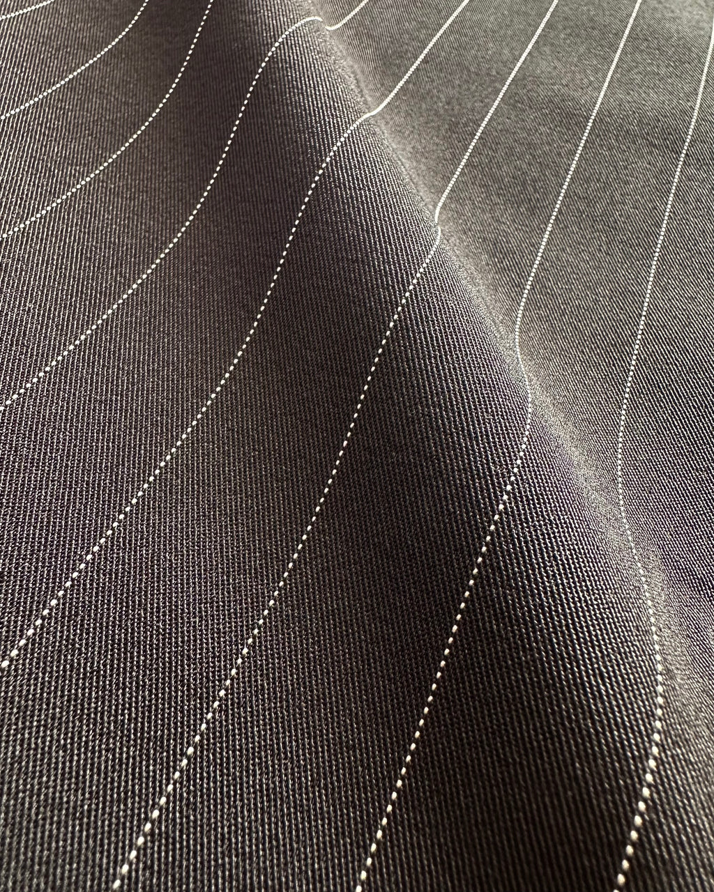 ピンストライプ配色ストレートパンツ