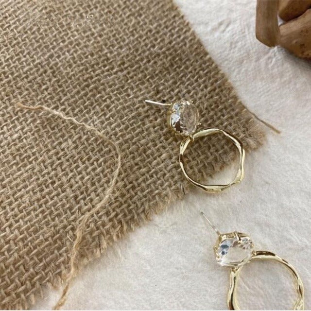 サークルストーンピアス