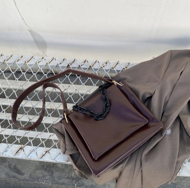 エコレザーチェーンバッグ