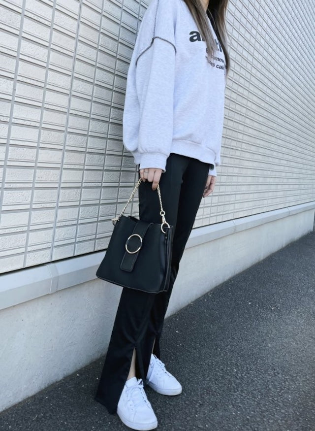 ジッパーフレア美脚パンツ