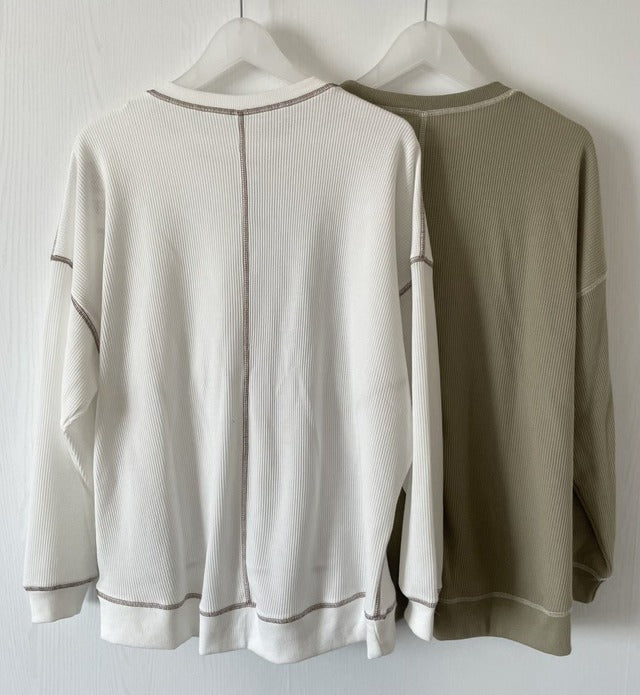 ワッフル配色ステッチルーズカットソー