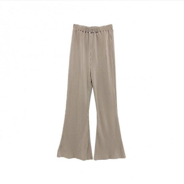 プリーツフレアパンツ